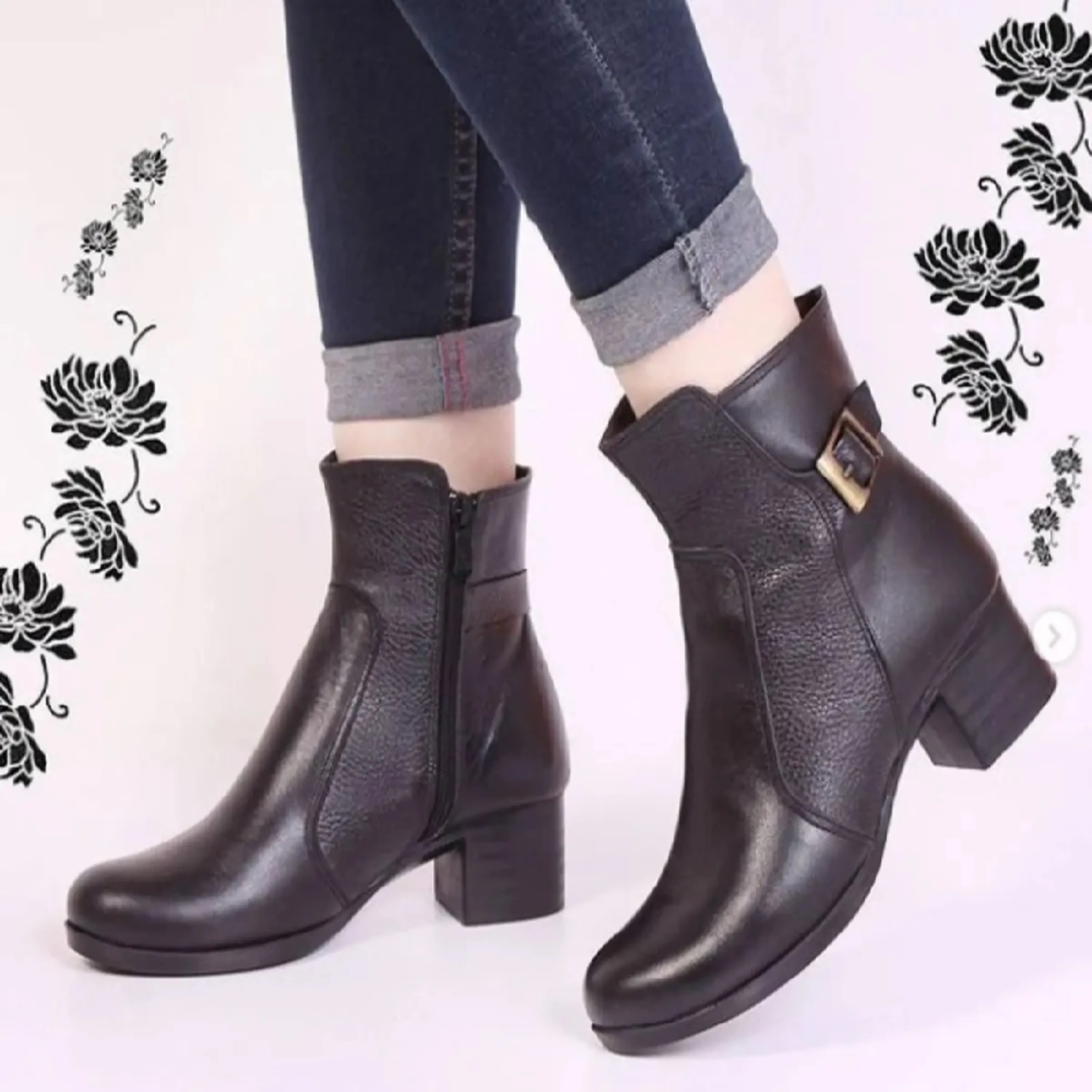 بوت چرم زنانه سگکی مدل 1010 بوت چرم زنانه سگکی مدل 1010